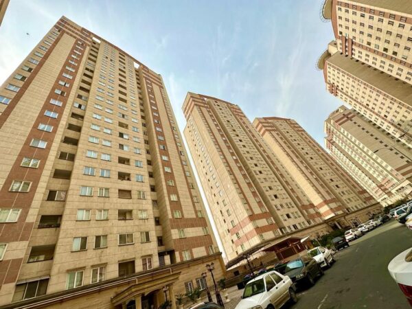 photo_5994529573955552623_y