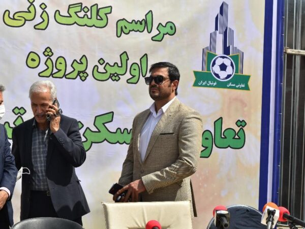 photo_5994529573955552761_y