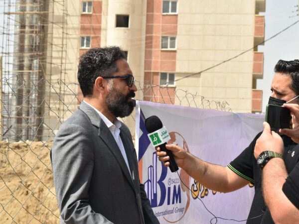 photo_5994529573955552769_y