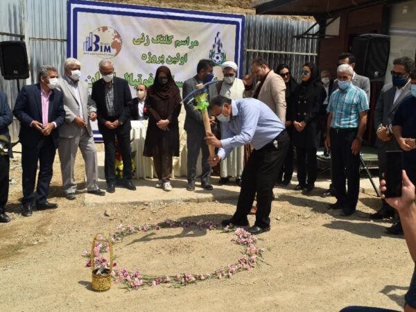 photo_5994529573955552775_y