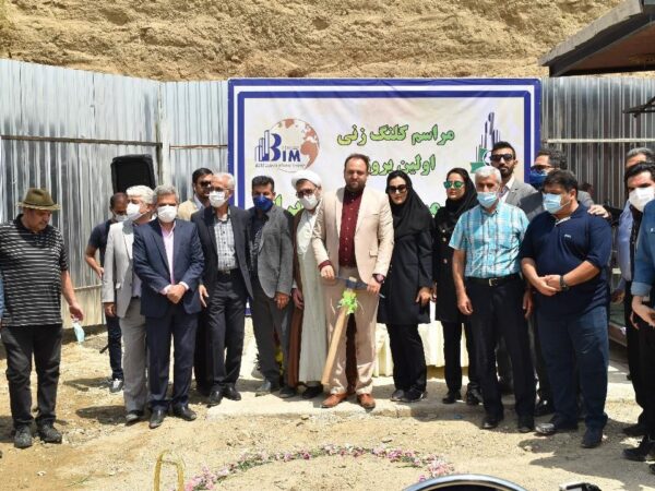 photo_5994529573955552780_y