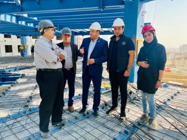 photo_5994529573955552797_y