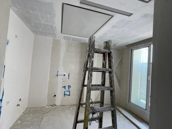 photo_5994529573955552825_y