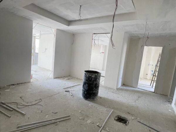 photo_5994529573955552833_y