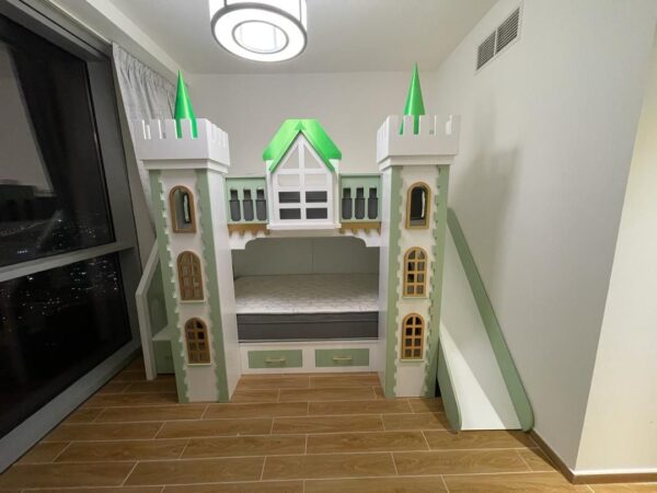 photo_5994529573955552854_y