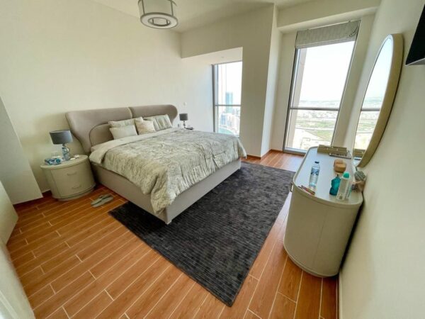 photo_5994529573955552857_y