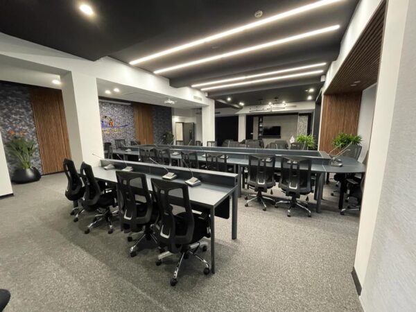 photo_5994529573955552879_y