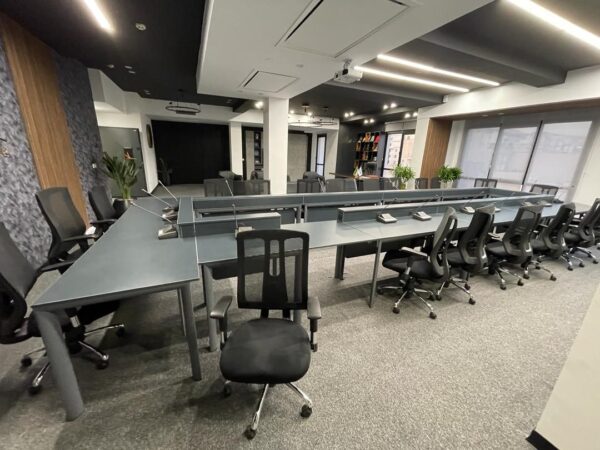 photo_5994529573955552884_y