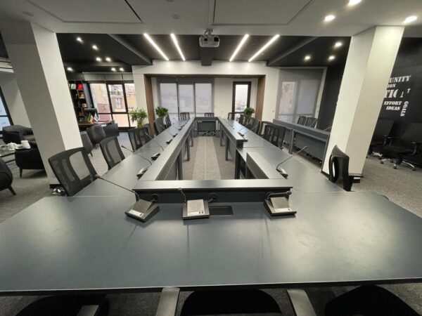 photo_5994529573955552895_y